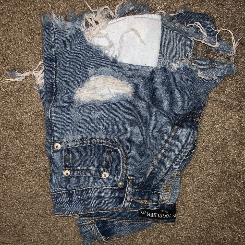 Boutique shorts size small